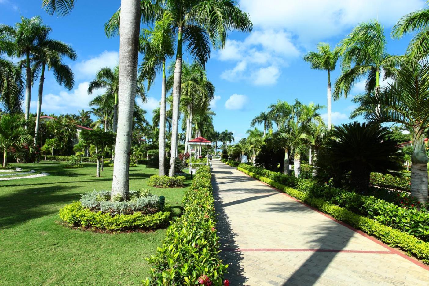 Bahia Principe Grand La Romana (Adults Only) Hotel Exterior photo